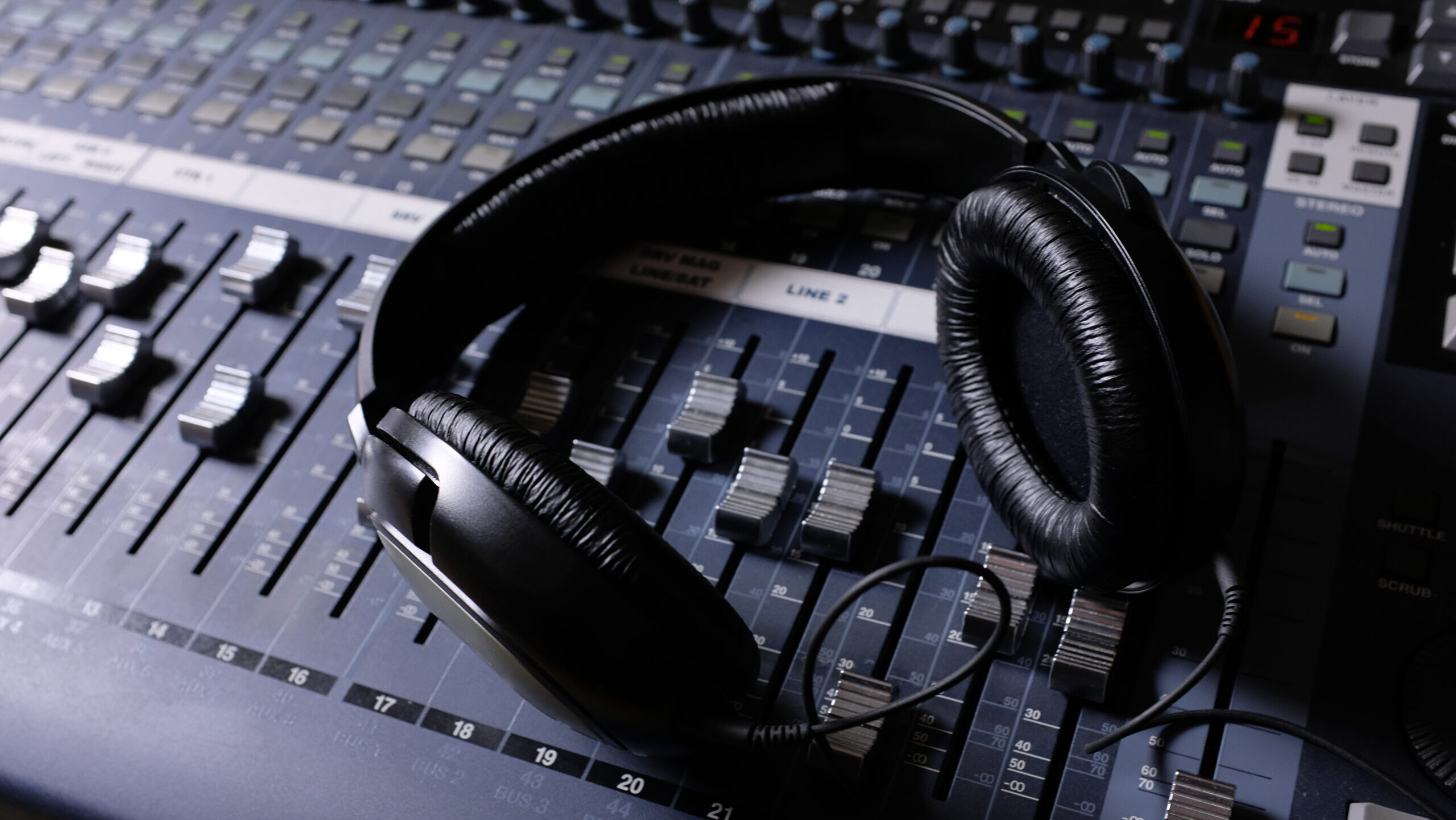 Радіо створює бренди